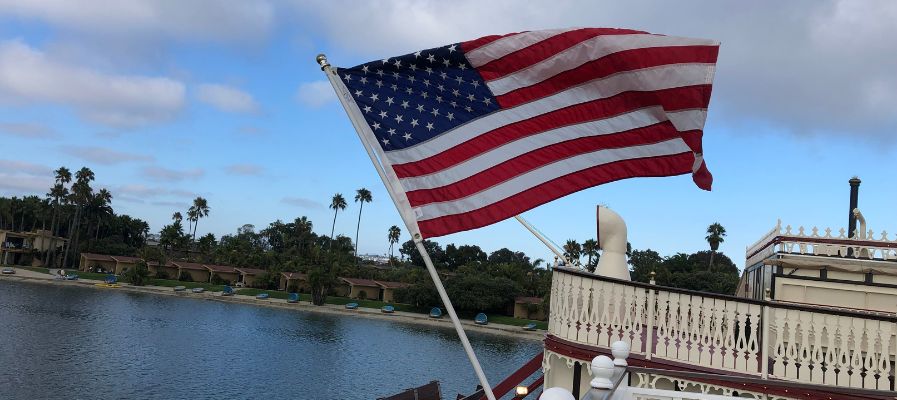 boat flags