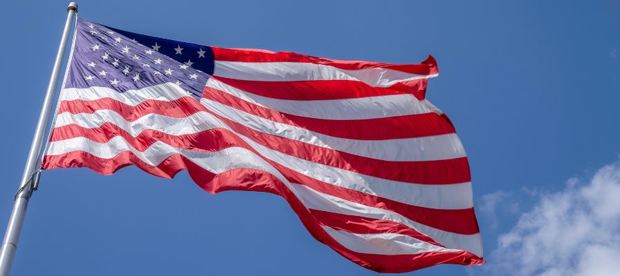 where to buy American flag